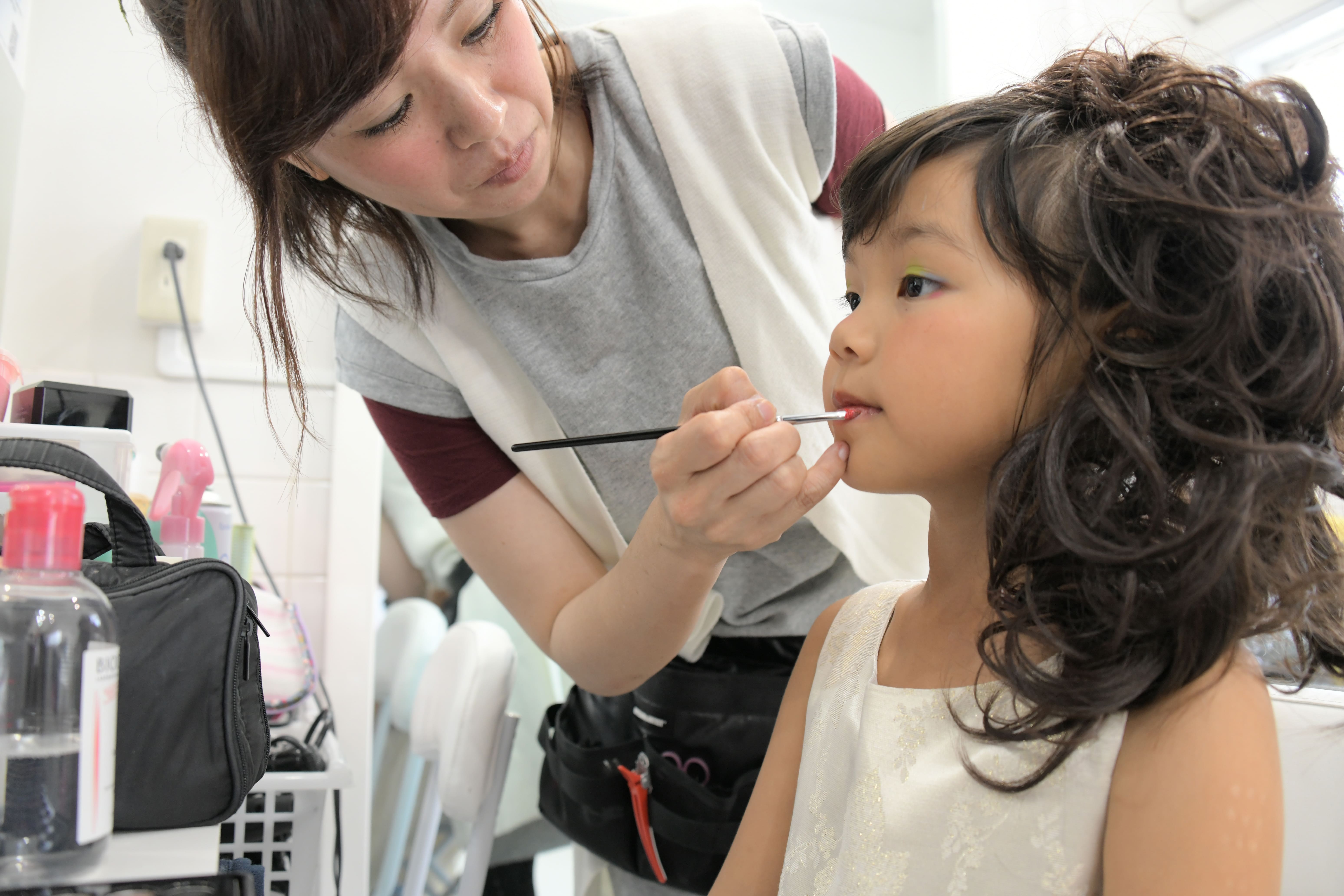 衣装選び・着付け・ヘアメイク