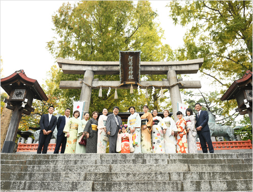 神社での撮影風景